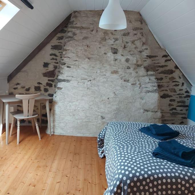 Penty Typique Kercab Dans Un Ancien Moulin Villa Plomodiern Kültér fotó